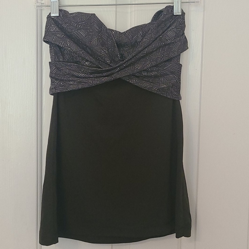 Lululemon Athletica Tops | Lululemon Green Leaf Pr